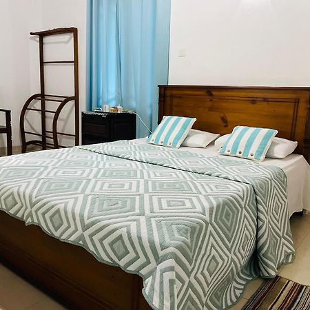Unique Villa Kandy Esterno foto