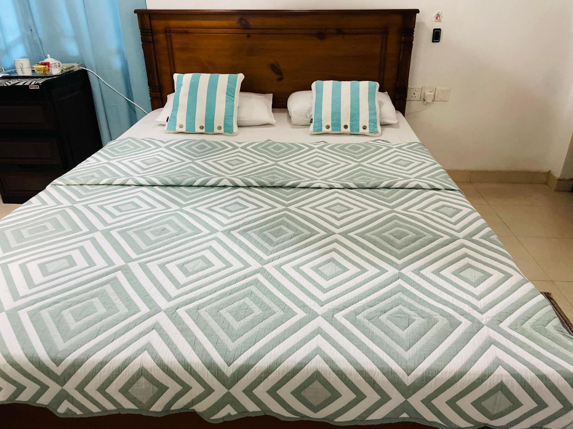 Unique Villa Kandy Esterno foto